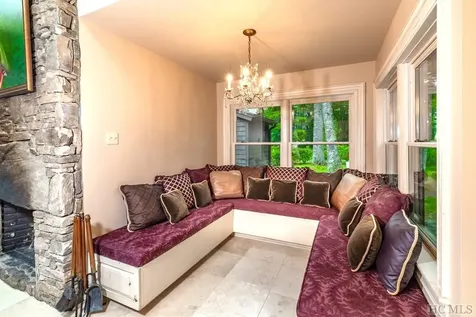 105 Hickory Ridge Road Scaly Mountain NC 28741