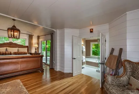 105 Hickory Ridge Road Scaly Mountain NC 28741