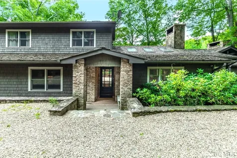 105 Hickory Ridge Road Scaly Mountain NC 28741