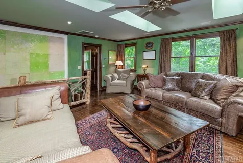105 Hickory Ridge Road Scaly Mountain NC 28741