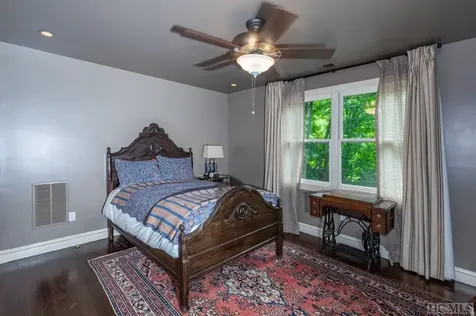 105 Hickory Ridge Road Scaly Mountain NC 28741