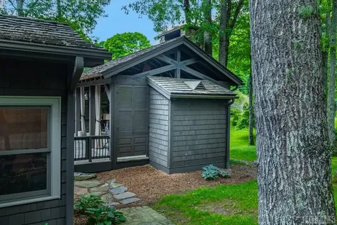 105 Hickory Ridge Road Scaly Mountain NC 28741