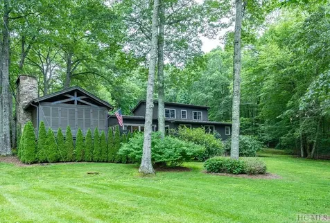 105 Hickory Ridge Road Scaly Mountain NC 28741