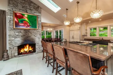 105 Hickory Ridge Road Scaly Mountain NC 28741