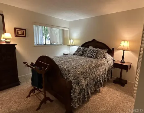 75 Holly Ridge Road Sapphire NC 28774