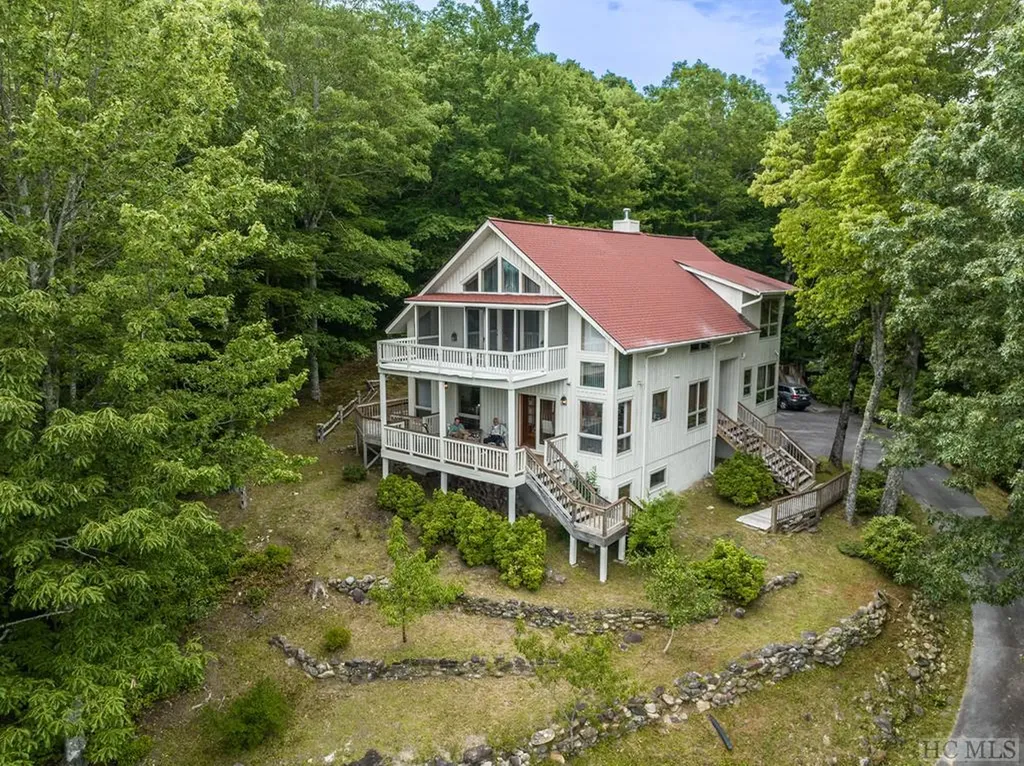 138 Flying Fox Drive Glenville NC 28736