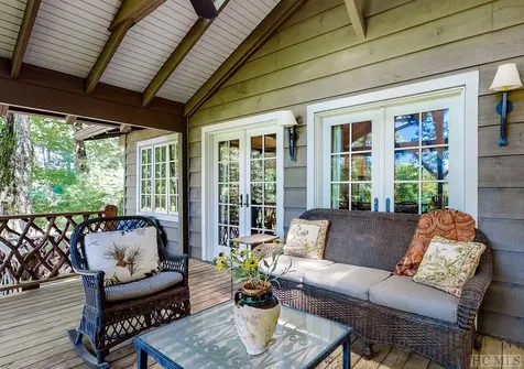 1065 Claire Lane Highlands NC 28741