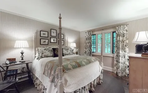 1065 Claire Lane Highlands NC 28741