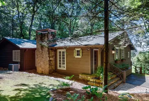 1065 Claire Lane Highlands NC 28741