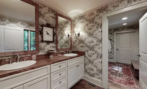 1065 Claire Lane Highlands NC 28741