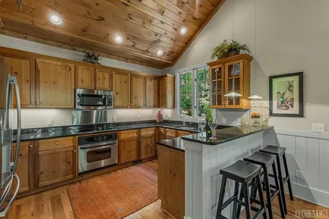 1028 Links Drive Cashiers NC 28717