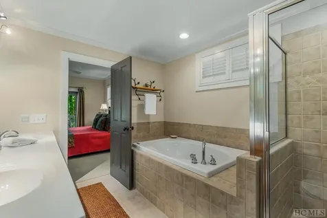 1028 Links Drive Cashiers NC 28717