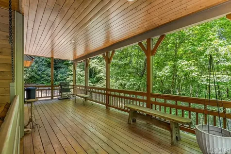 1028 Links Drive Cashiers NC 28717