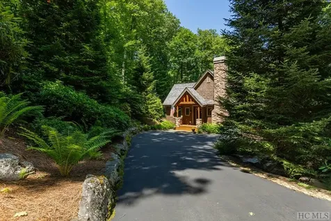 1028 Links Drive Cashiers NC 28717