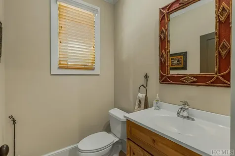 1028 Links Drive Cashiers NC 28717