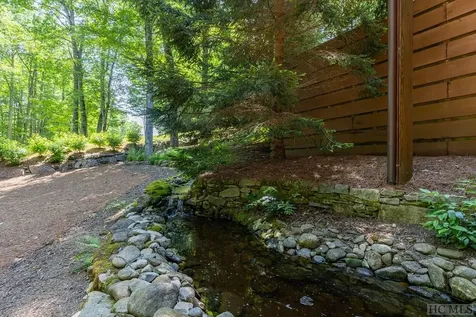 1028 Links Drive Cashiers NC 28717