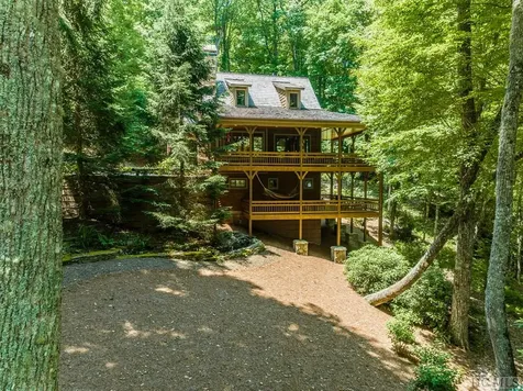 1028 Links Drive Cashiers NC 28717