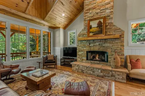 1028 Links Drive Cashiers NC 28717