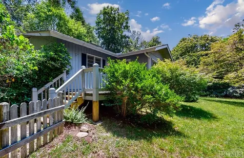80 Wake Robin Drive Scaly Mountain NC 28775
