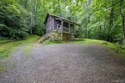 1524 Mccall Road Cashiers NC 28717