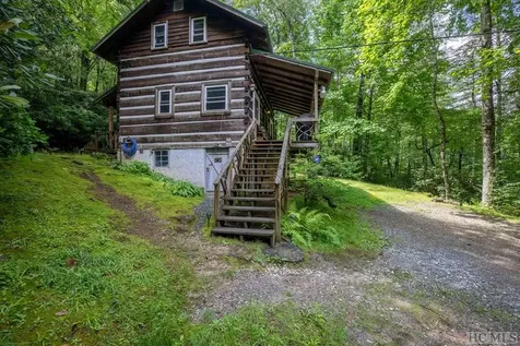 1524 Mccall Road Cashiers NC 28717