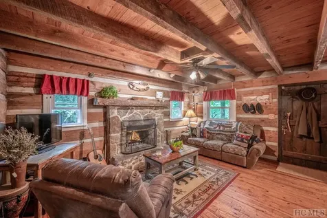 1524 Mccall Road Cashiers NC 28717