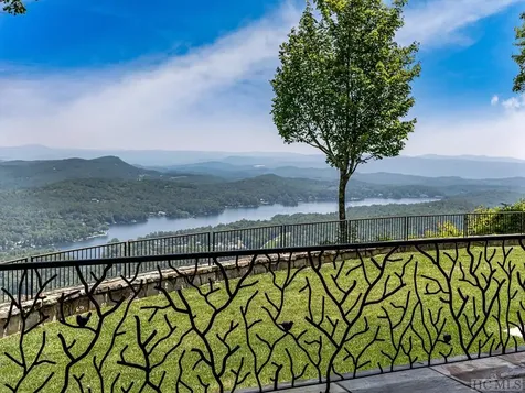1914 Toxaway Drive Lake Toxaway NC 28747