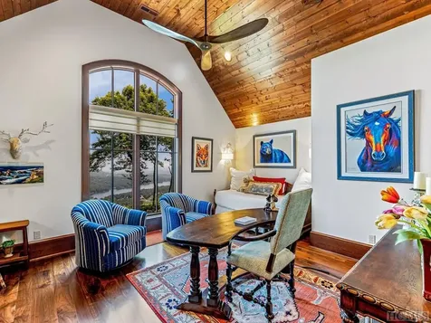 1914 Toxaway Drive Lake Toxaway NC 28747
