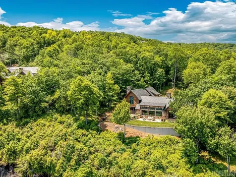 1914 Toxaway Drive Lake Toxaway NC 28747