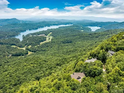1914 Toxaway Drive Lake Toxaway NC 28747