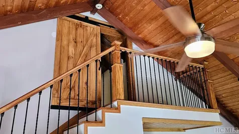 4498 Big Ridge Road Glenville NC 28736