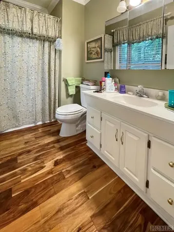 229 Lucerne Drive Highlands NC 28741