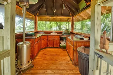 229 Lucerne Drive Highlands NC 28741