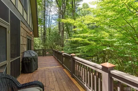 27 Wicket Way Cashiers NC 28717