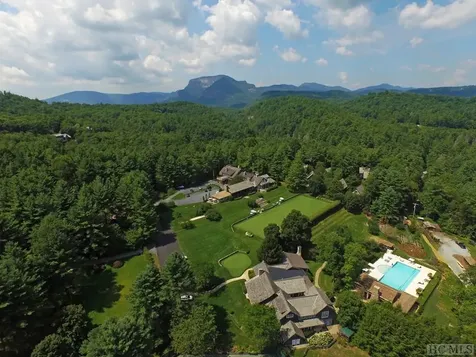 27 Wicket Way Cashiers NC 28717