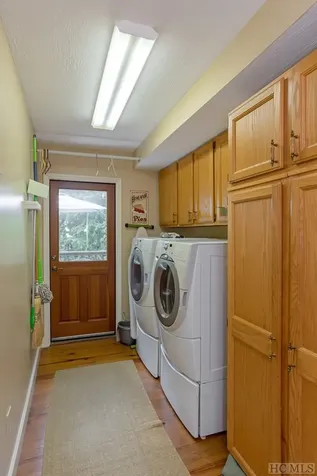 151 Reindeer Trail Cashiers NC 28717