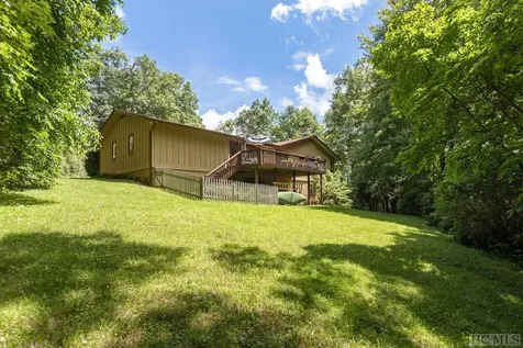 151 Reindeer Trail Cashiers NC 28717