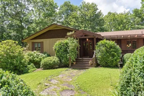 151 Reindeer Trail Cashiers NC 28717
