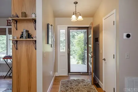 151 Reindeer Trail Cashiers NC 28717