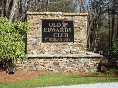 137 Teton Point Highlands NC 28741