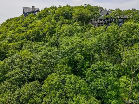 137 Teton Point Highlands NC 28741