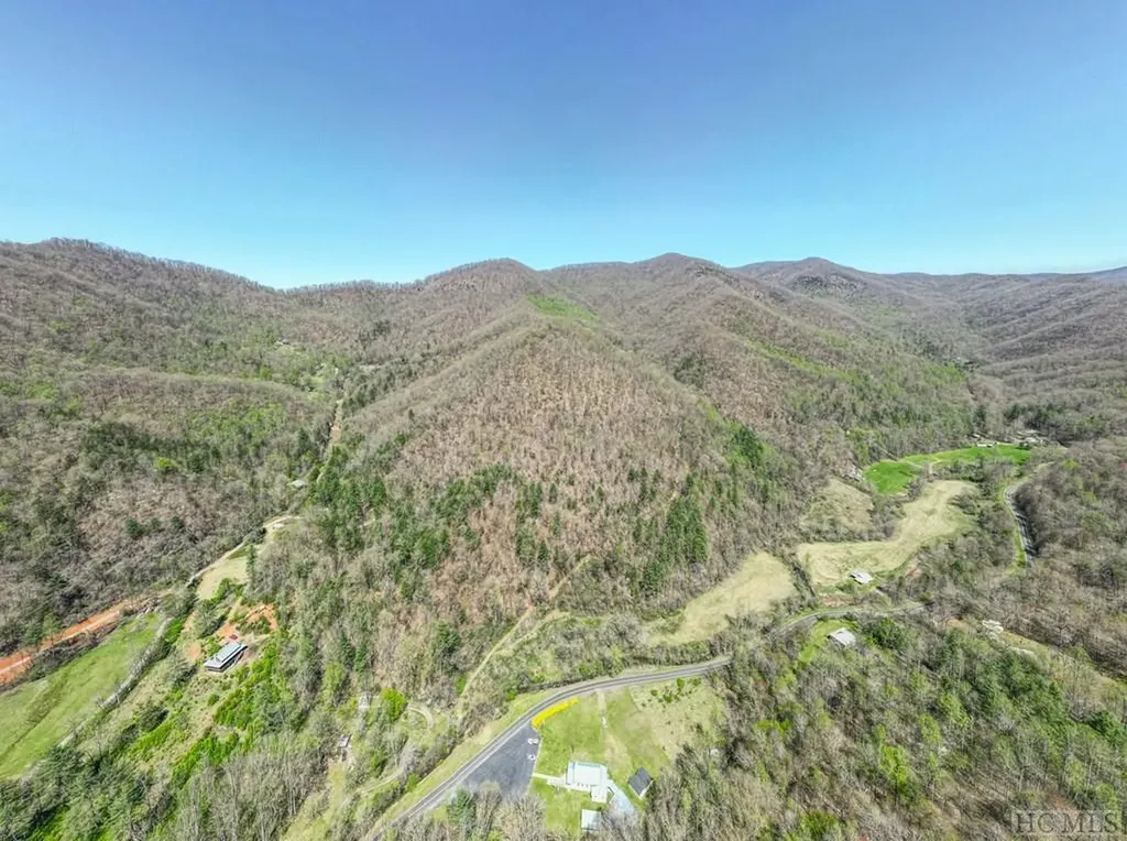 Tbd Moses Creek Road Cullowhee NC 28723