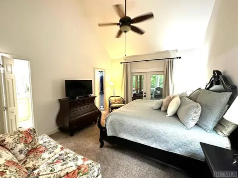 41 Stone Creek Crossing Drive Sapphire NC 28774