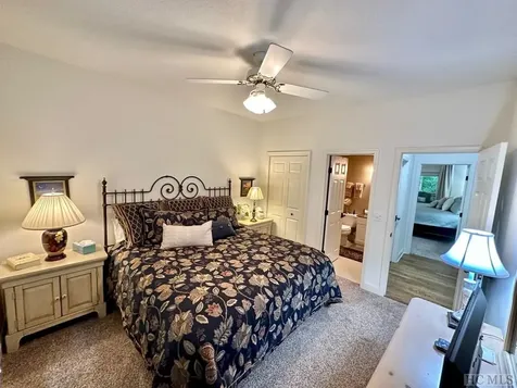41 Stone Creek Crossing Drive Sapphire NC 28774
