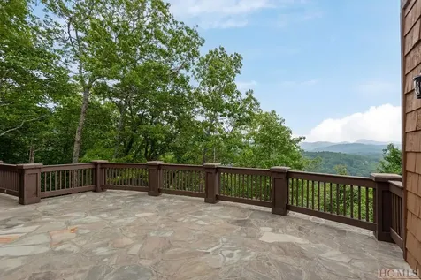 678 Parsons View Cashiers NC 28717