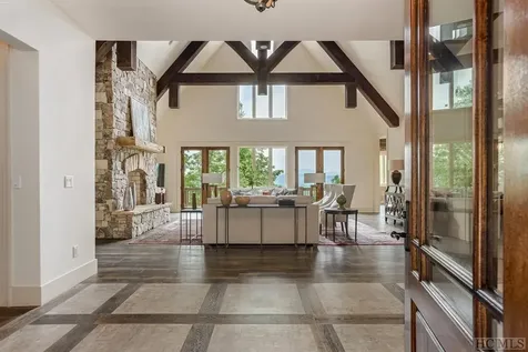 678 Parsons View Cashiers NC 28717