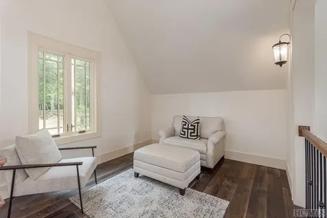 678 Parsons View Cashiers NC 28717