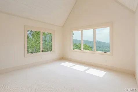 678 Parsons View Cashiers NC 28717