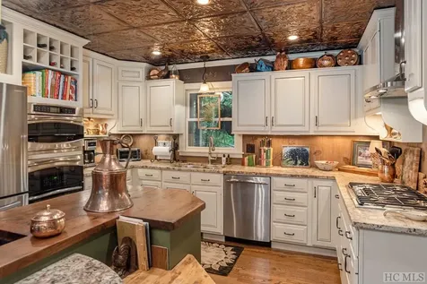651 Winding Creek Road Sapphire NC 28744