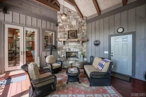164 Crestline Drive Cashiers NC 28717
